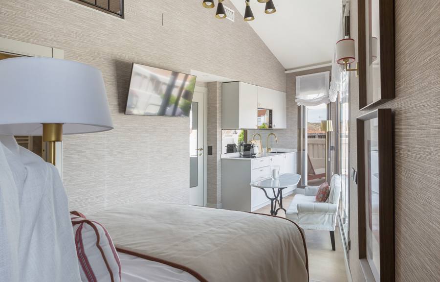 Ático